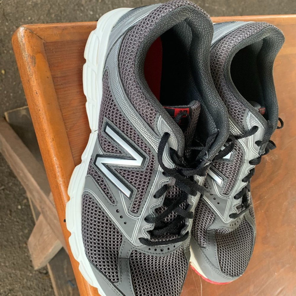 Grey New Balance Tennis Shoes size 11.5 Men's